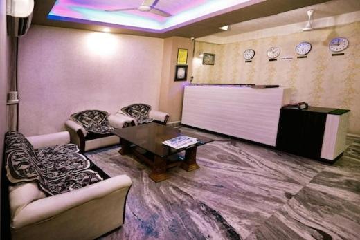 Hotel Runway New Delhi